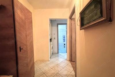 Apartament 3 camere etaj 1 decomandat - 10