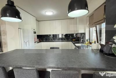 Casă cu 5 camere cu Teren 798 Mp în Central - 5