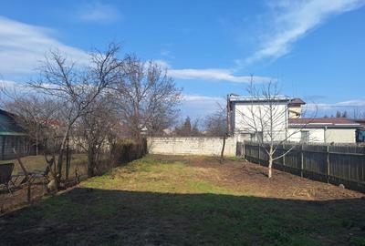 Casă cu 3 camere în Românești - 2