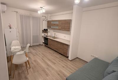 Garsonieră decomandată în Central - 2