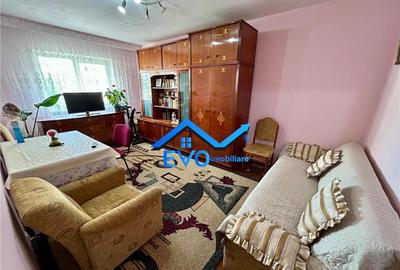 Apartament de cu 3 camere, Zimbru