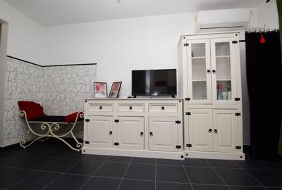 Garsonieră semidecomandată în Costin Georgian - 2