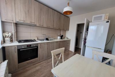 Apartament cu 3 camere semidecomandat, mobilat în Central - 5