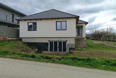 Casă cu Teren 400 Mp în Hidiș - 6