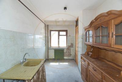 Apartament 3 camere etaj 2 Costesti - 8