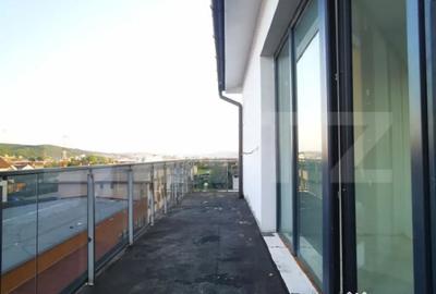 Apartament cu 3 camere decomandat în Centura - 2