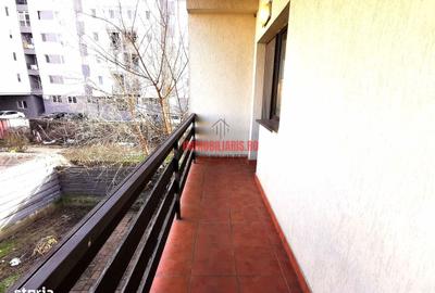 Casă cu 5 camere cu Teren 350 Mp în Titan - 15