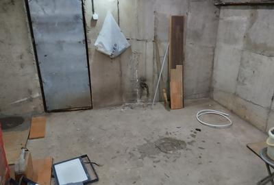 Titan, Theodor Pallady, metrou 1 Decembrie 1918, sector 3, boxa Titan, Theodor Pallady, metrou 1 Decembrie 1918, sector 3, boxa - 3