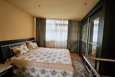 Piata Amzacea - casa 3 camere (suprafata totala teren 114 mp ) - 3