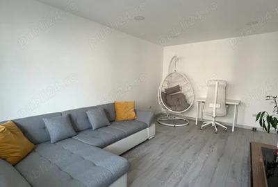 Vand apartament 3 camere complet renovat, etaj 5 10 - 2