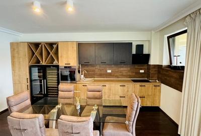 Apartament cu 3 camere decomandat în Central - 2