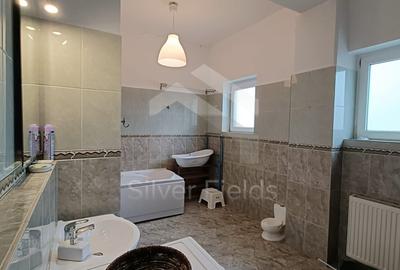 Penthouse cu 3 camere decomandat, mobilat în Gării - 15