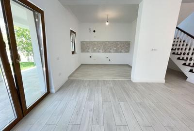 Duplex despartit prin spatiu tehnic Duplex despartit prin spatiu tehnic - 10