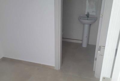 Spațiu comercial, de 91 mp, în Central - 2