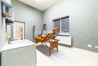 Apartament cu destinatii multiple, Bulevardul Revolutiei - 7