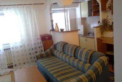 Garsonieră decomandată, mobilată în 13 Septembrie - 2