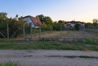 Teren Construcții intravilan de 800 mp, în Sud-Vest - 2