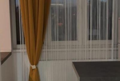 Gaesoniera moderna- Langa Coresi Mall- str 13 Decembrie - 2