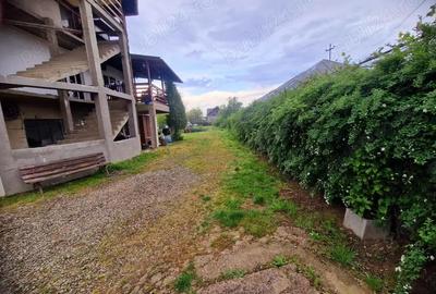 Casă cu 5 camere cu Teren 700 Mp în Păulești - 14