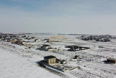 Teren de 339 mp, în Vidra