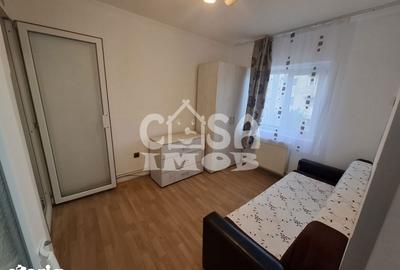 Garsonieră în Micro 12 - 1