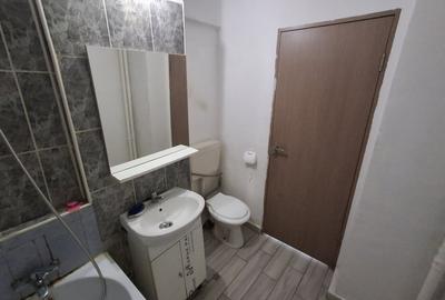 Apartament cu 3 camere semidecomandat, mobilat în Colentina - 13