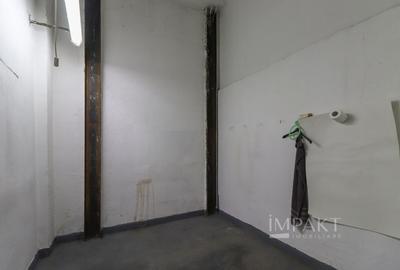 Hala de 250 mp la inchiriat open-space zona Piata 1 Mai - 9