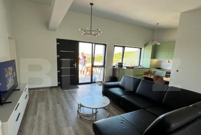 Apartament cu 3 camere, prima inchiriere, 80 mp, parcare, te - 11