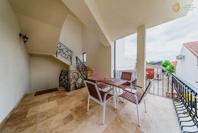 Business Industrial + Regim Hotelier - 40