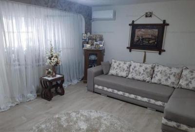 Apartament cu 2 camere semidecomandat în Buzaului