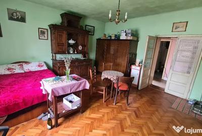 Casă cu 2 camere cu Teren 884 Mp în Pârneava - 6