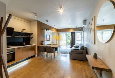 Apartament cu 2 camere semidecomandat, mobilat în Central - 1