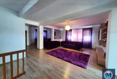 Casă cu 7 camere în Păulești