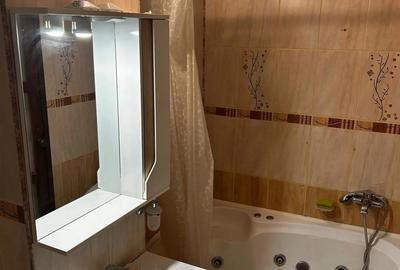 Apartament cu 3 cam, tip PB, mobilat si utilat, Rogerius, str.Moldovei - 7