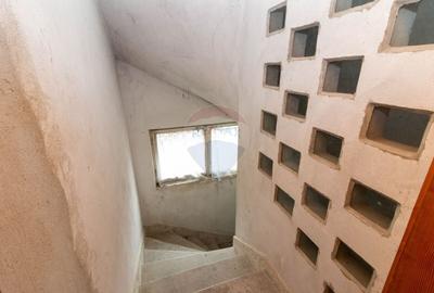 Casă individuală cu 7 camere cu Garaj în Central - 15