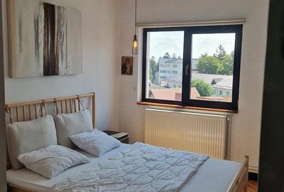 Apartament cu 3 camere semidecomandat în Central - 4