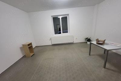 Spațiu comercial, de 20 mp, în Medicină - 1
