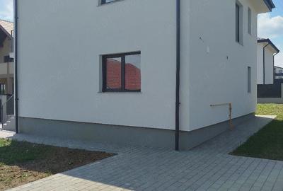 Casă cu 3 camere cu Teren 450 Mp în Burdujeni - 9