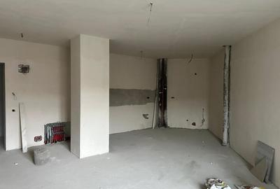 Apartament cu 2 camere semidecomandat în Florești - 3