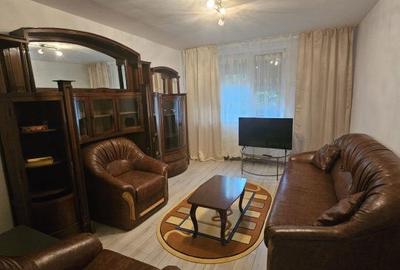 Apartament cu 3 camere decomandat în Calea București - 18