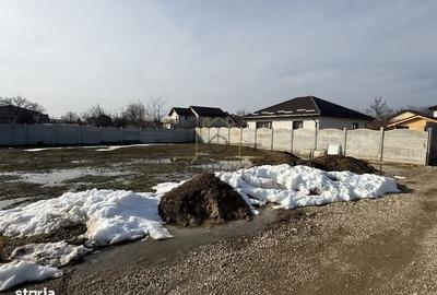 Spațiu comercial, în Bâcu - 2