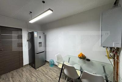 Apartament cu 3 camere decomandat în Brazda lui Novac - 2