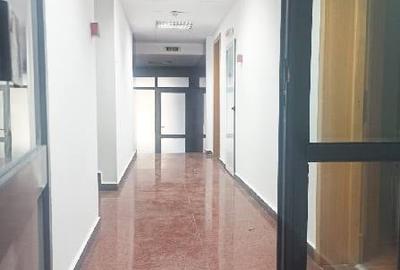 Birou, de 200 mp, în Universitate - 10