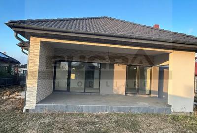 Casă cu 4 camere în Jucu - 6