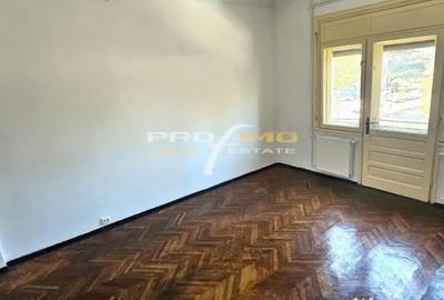 Apartament cu 6 camere decomandat în Central - 3