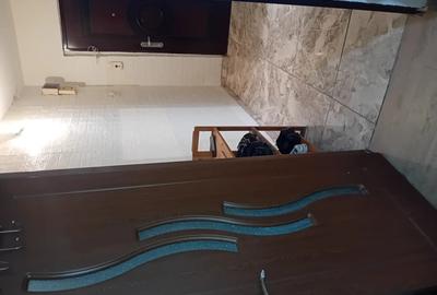 Inchiriez apartament zona Vi?oi - 7