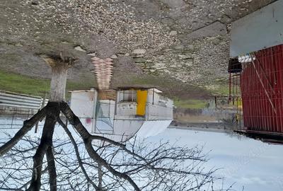 Casă cu 2 camere în Manolache