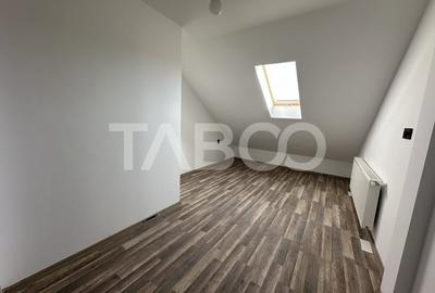 Apartament 2 camere la mansarda 44 mpu predare la cheie Broscarie - 3