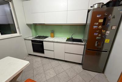 Apartament cu 2 camere decomandat în Baba Novac - 4