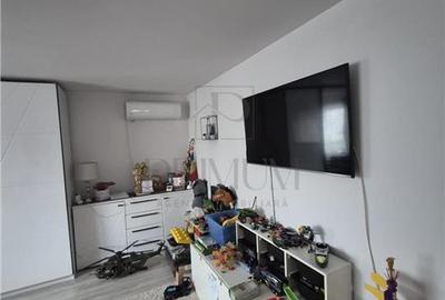 Casă cu 4 camere cu Teren 719 Mp în Aeroport - 9